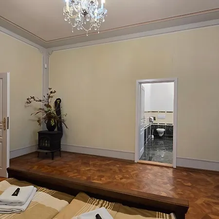 Kastiel Apartment